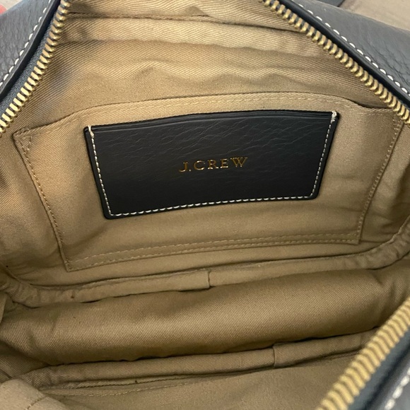 J. Crew Signet crossbody purse in gray pebbled leather - Picture 13 of 14